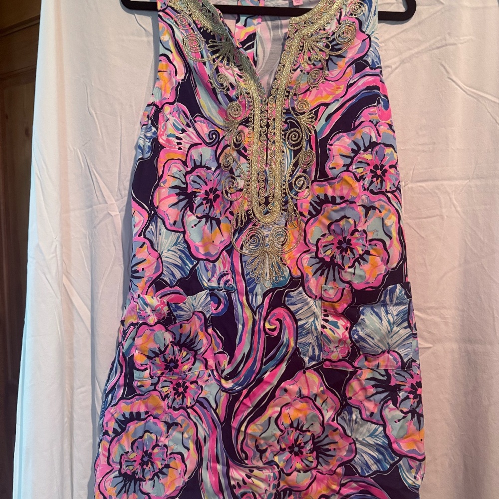 LILY PULITZER Dress - Paisley with gold trim around neck.  Size - 12